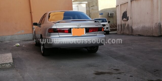 2001 تويوتا كامري