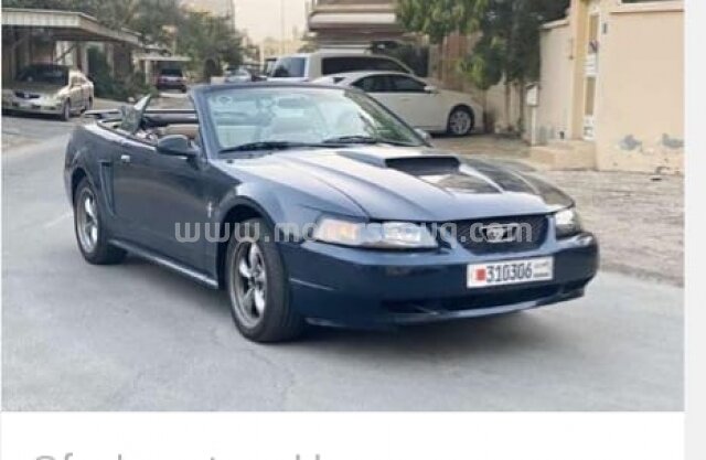 2004 Ford Mustang