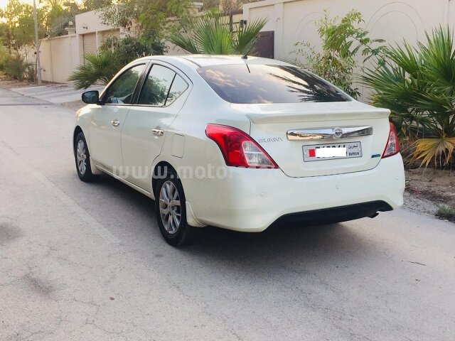 2016 Nissan Sunny