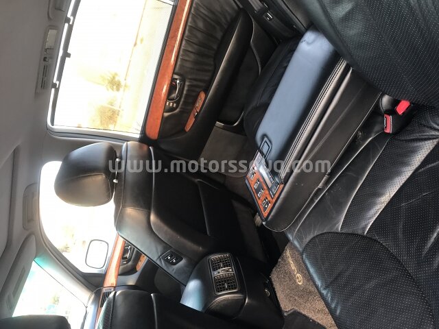 2003 لكزس إل إس