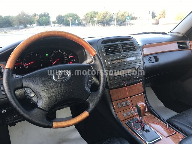2003 لكزس إل إس
