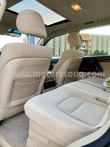 2016 Toyota Land Cruiser