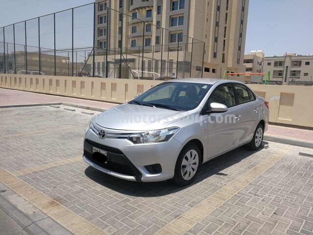 2017 تويوتا يارس