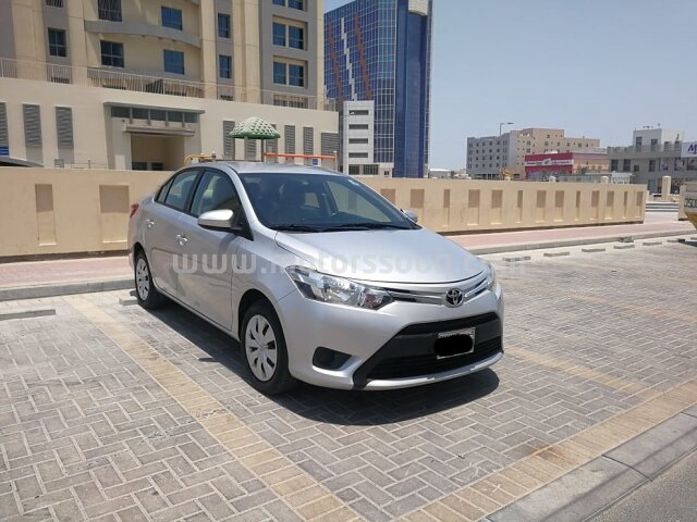 2017 تويوتا يارس