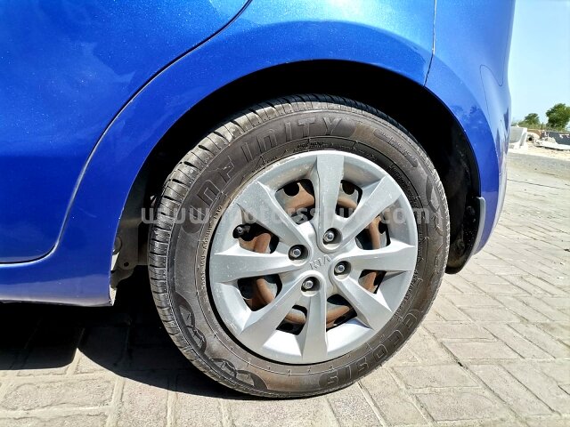 2013 KIA RIO