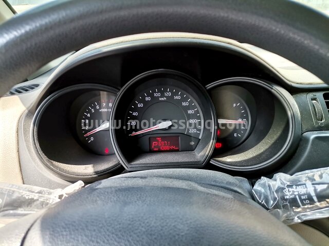 2013 KIA RIO
