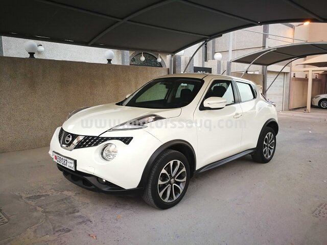 2015 نيسان جوك