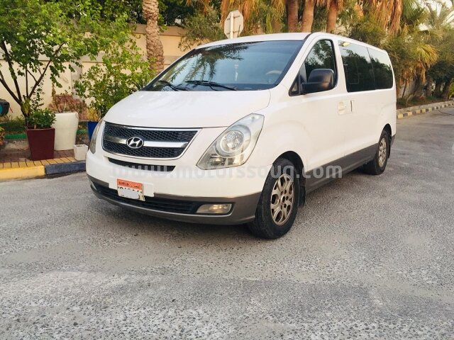 2013 Hyundai H-1