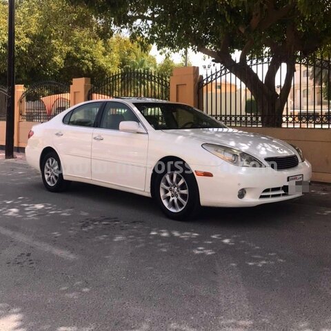 2005 لكزس إي إس