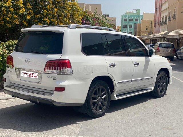 2009 Lexus LX