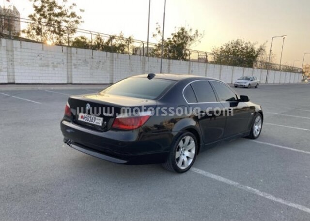 2005 BMW 530