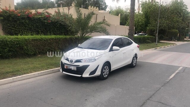 2019 تويوتا يارس