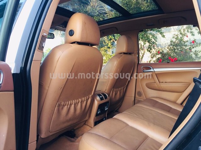 2010 Porsche Cayenne