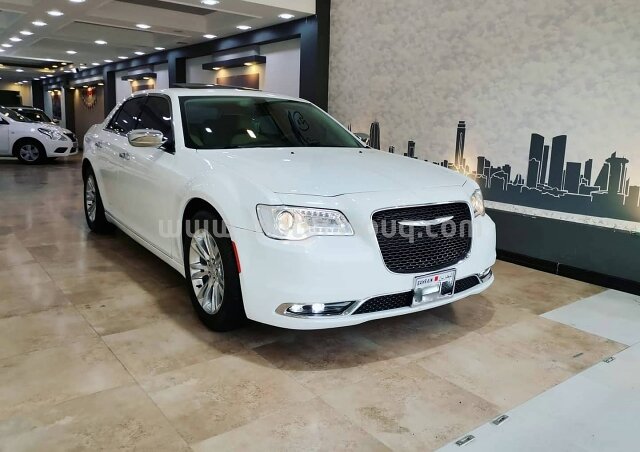 2016 كرايسلر أخرى