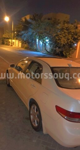 2005 هوندا أكورد