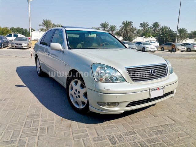 2002 لكزس إل إس
