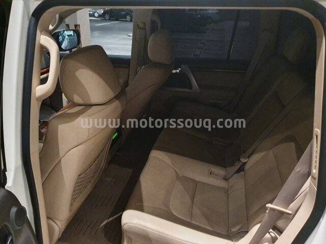 2014 Toyota Land Cruiser