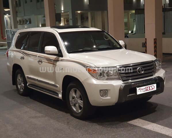 2014 Toyota Land Cruiser