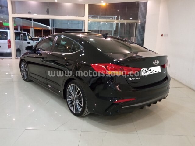 2018 Hyundai Elantra