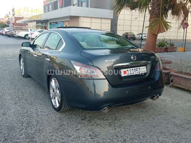 2012 Nissan Maxima