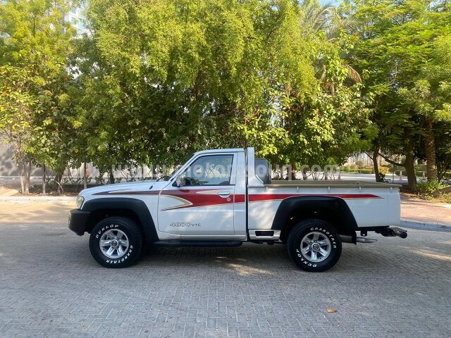 2013 نيسان باترول