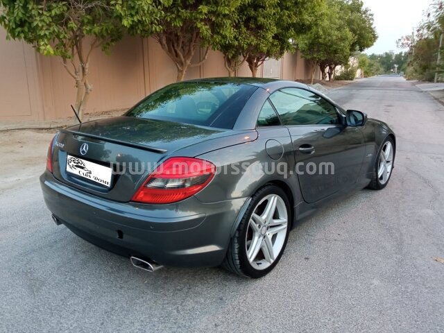 2011 Mercedes-Benz SLK