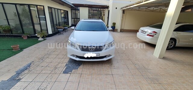 2012 Toyota Aurion