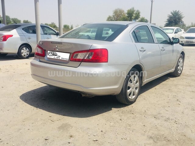 2009 Mitsubishi Galant