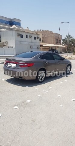 2013 هيونداي أزيرا