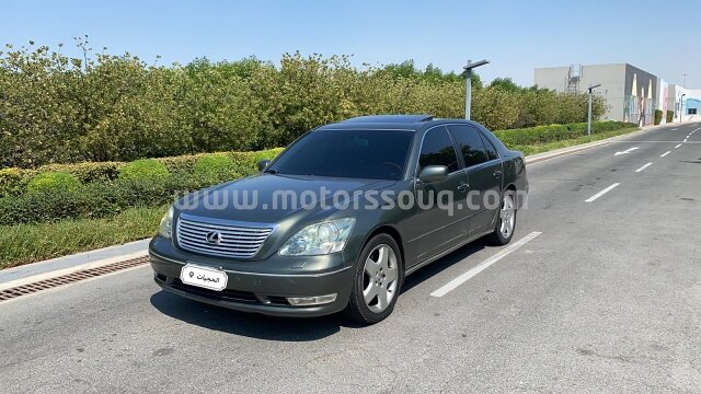 2004 لكزس إل إس