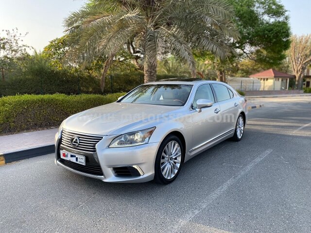 2014 Lexus LS