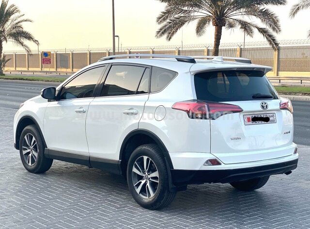 2018 Toyota RAV4