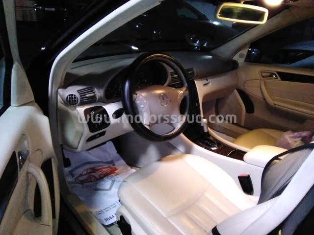2005 Mercedes-Benz C