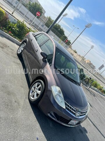 2009 نيسان تيدا