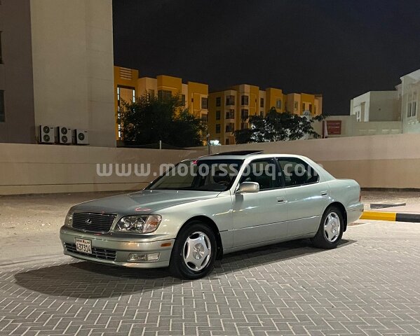 1999 Lexus LS