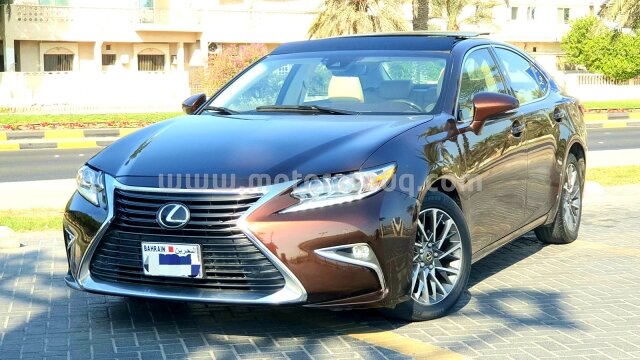 2016 لكزس إي إس