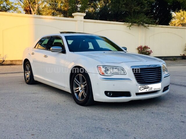 2013 كرايسلر 300