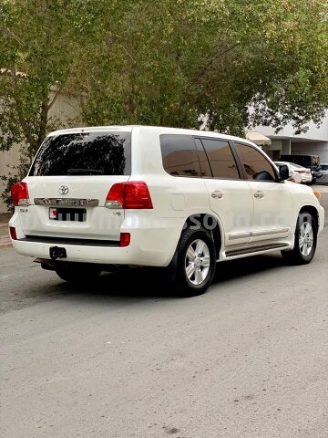 2012 Toyota Land Cruiser