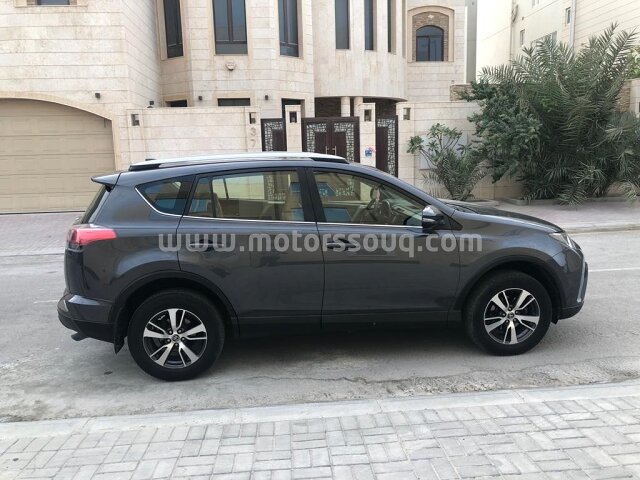 2017 Toyota RAV4