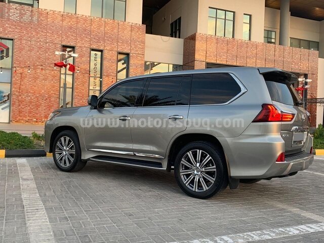 2016 Lexus LX