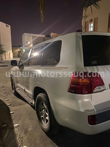 2014 Toyota Land Cruiser