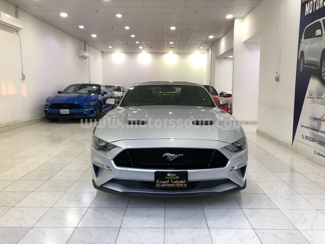 2019 Ford Mustang