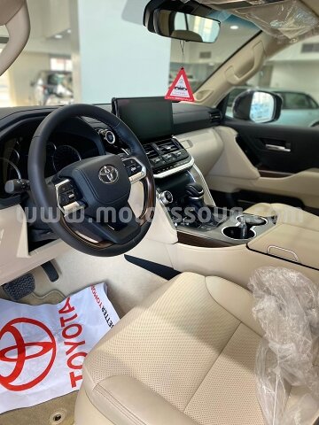2022 Toyota Land Cruiser