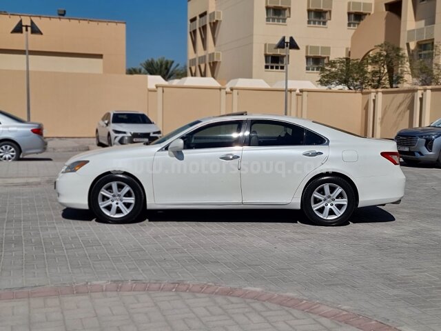 2007 لكزس إي إس