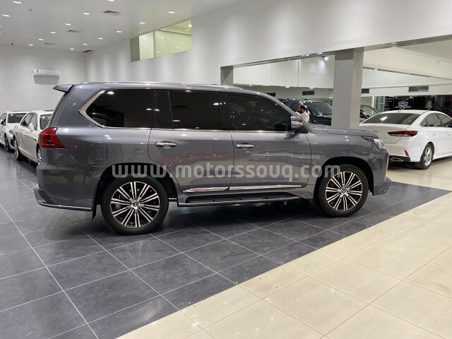 2016 Lexus LX