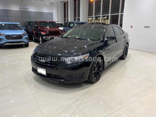 2013 Ford Taurus