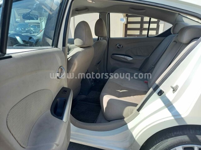 2015 Nissan Sunny