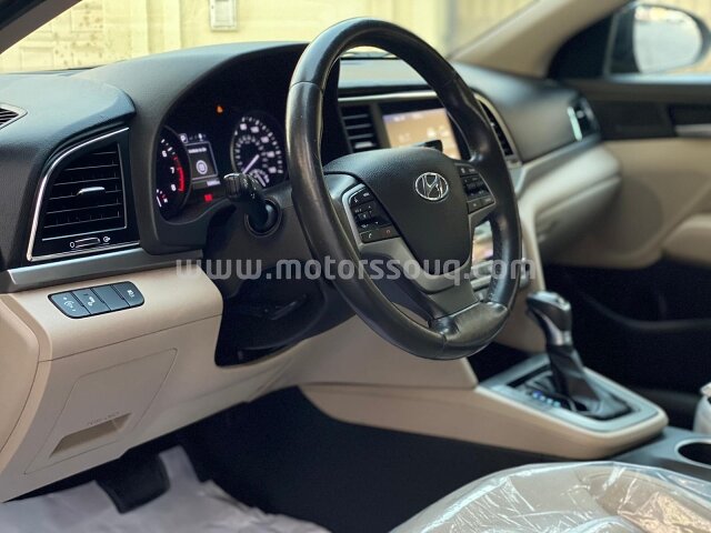 2017 Hyundai Elantra