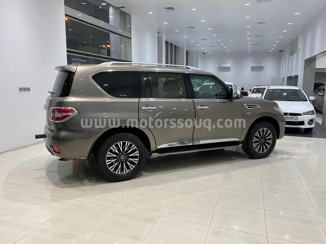 2015 Nissan Patrol