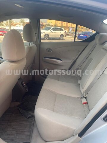2015 Nissan Sunny